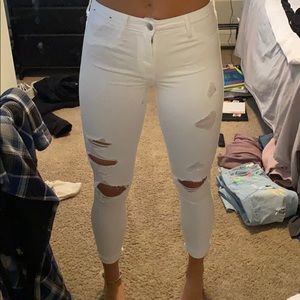 White ripped skinny jeans